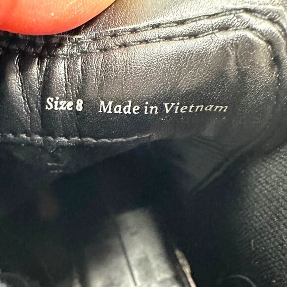 Dolce Vita Huey Black Leather Lug Sole Chelsea Booties Size 8 - Picture 8 of 13